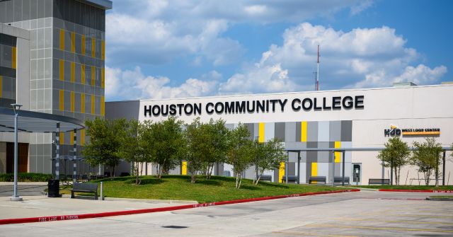 idloom Delivers a Unified Event Experience for Houston Community College (HCC)